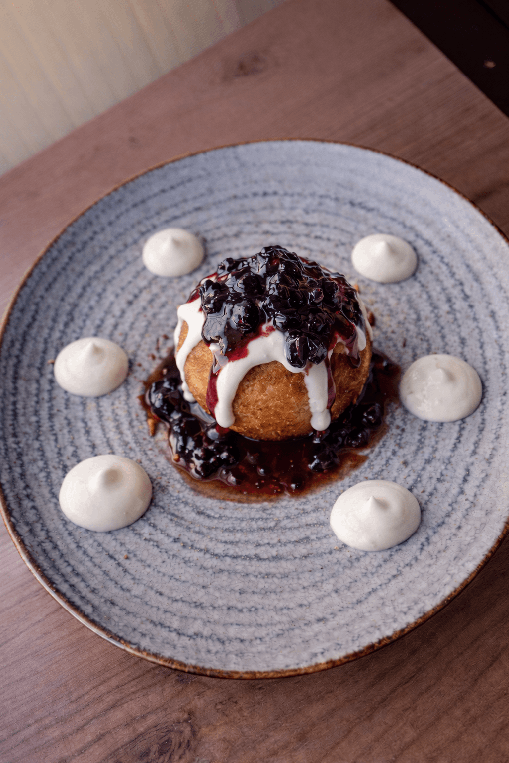 Snitel de Pui cu Cartofi Prajiti